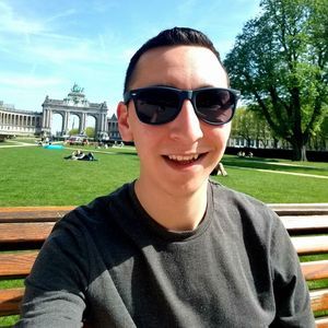 Meet your Posher, Chris